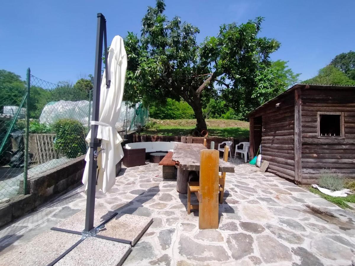 Casa Relax Apartment Laveno-Mombello Bagian luar foto
